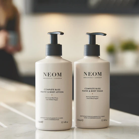 Neom Organics Scent To De-Stress Complete Bliss Body & Hand Lotion 300ml