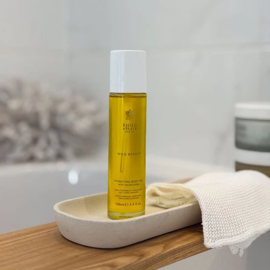 Rhug Wild Beauty Hydrating Body Oil With Wildflowers