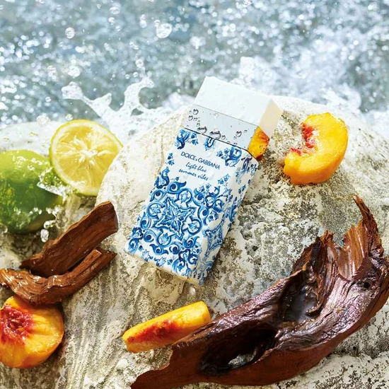 Dolce & Gabbana Light Blue Summer Vibes Eau De Toilette 50ml