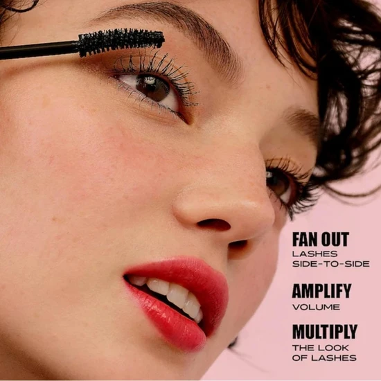 Benefit Fan Fest Fanning & Volumising Mascara Hyper Black