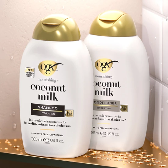 OGX® Nourishing + Coconut Milk Shampoo 385ml