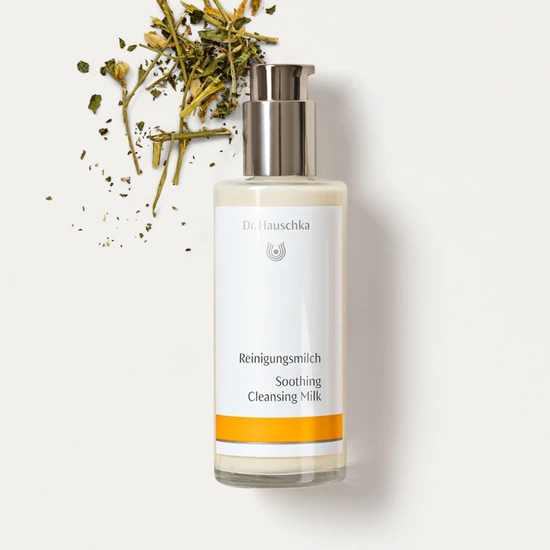 Dr Hauschka Soothing Cleansing Milk 145ml