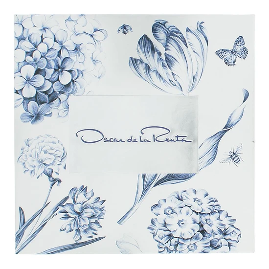 Oscar de La Renta Gift Set 100ml Eau De Toilette + 100ml Body Lotion + 15ml Eau De Toilette