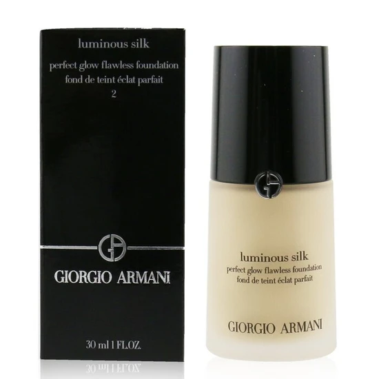 Giorgio Armani Luminous Silk Foundation 2