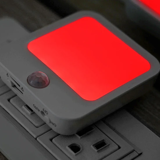BON CHARGE Plug In Night Light