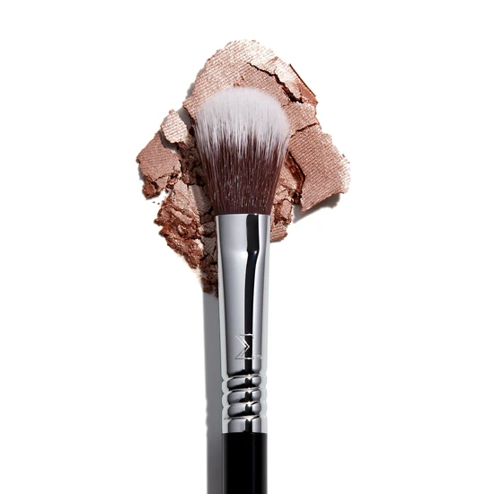 Sigma Beauty F03 High Cheekbone Highlighter Brush