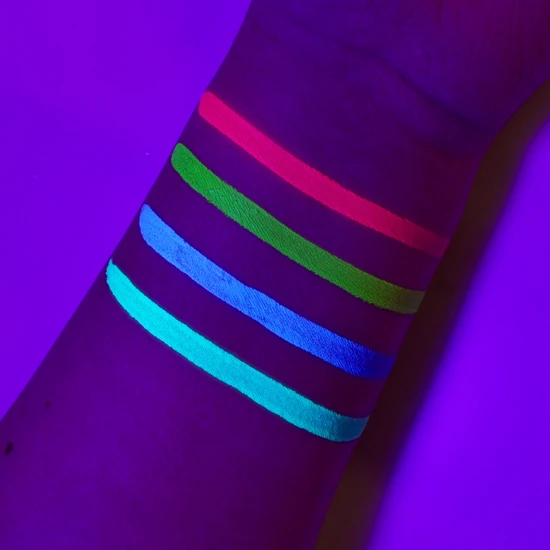 Glisten Cosmetics Neon 4 Pan Palette Eyeliner