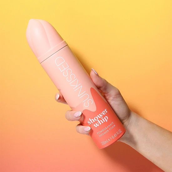 Sunkissed Shower Whip Pomegranate Shower Foam 250ml