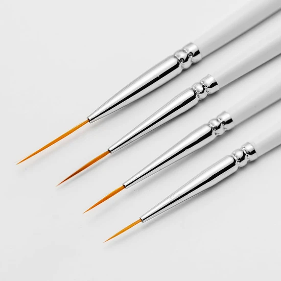 Glisten Cosmetics Graphic Liner Brush Set