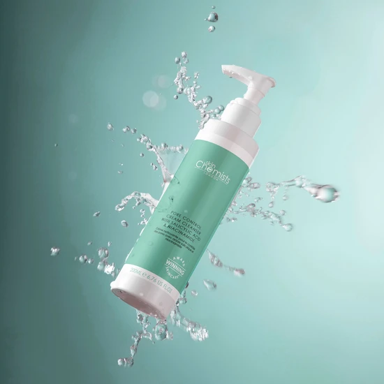 skinChemists Pore Control Cream Cleanser With Salicylic Acid & Niacinamide 200ml