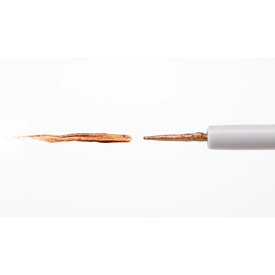 Glisten Cosmetics Beetle Chroma Flik Liquid Liner