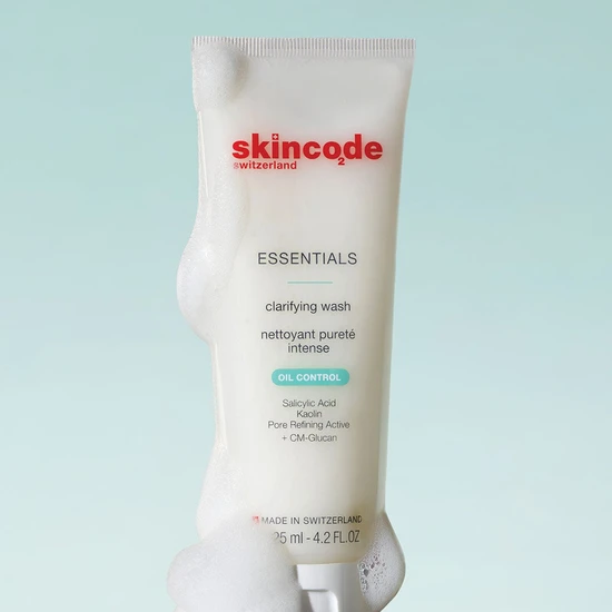 Skincode Essentials Oil Control Clarifying Wash 125ml