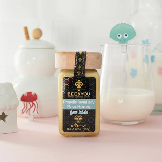 BEE&YOU Organic Royal Jelly+Propolis+Raw Honey Mix For Kids Superfood 190g