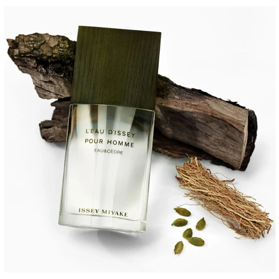 Issey Miyake L'Eau D'Issey Pour Homme Eau & Cedre Eau De Toilette Intense 100ml