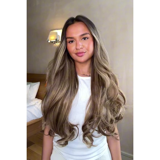 LullaBellz Super Thick 22" 5 Piece Blow Dry Wavy Clip In Hair Extensions Bleach Blonde