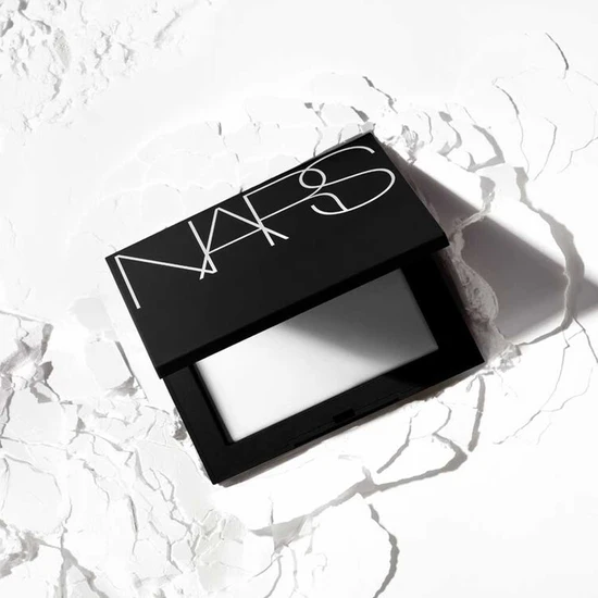 NARS Cosmetics Light Reflecting Pressed Setting Powder Crystal (Translucent)