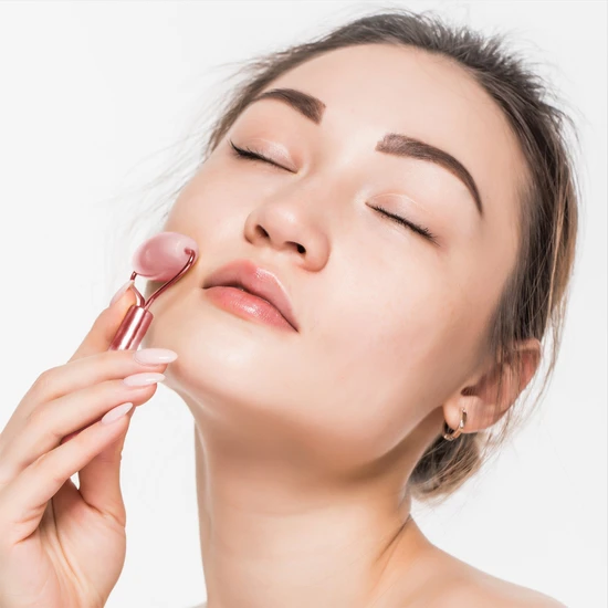 Erth Skin London Rose Quartz Electrical Massage Youth Facial Roller
