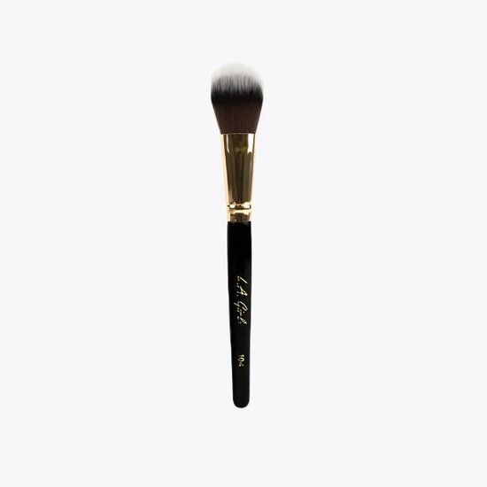 L.A. Girl Pro Domed Stippling Brush