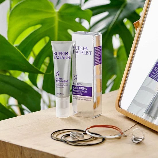 Super Facialist Retinol + Anti-Ageing Restoring Serum 30ml