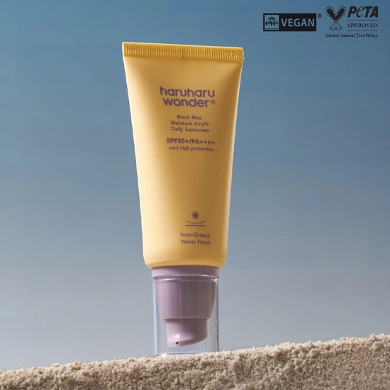Haruharu Wonder Black Rice Moisture Airyfit Daily Sun Cream SPF 50 50ml