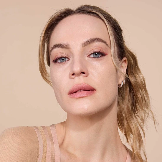 Maybelline Lifter Full Coverage Serum Concealer 05