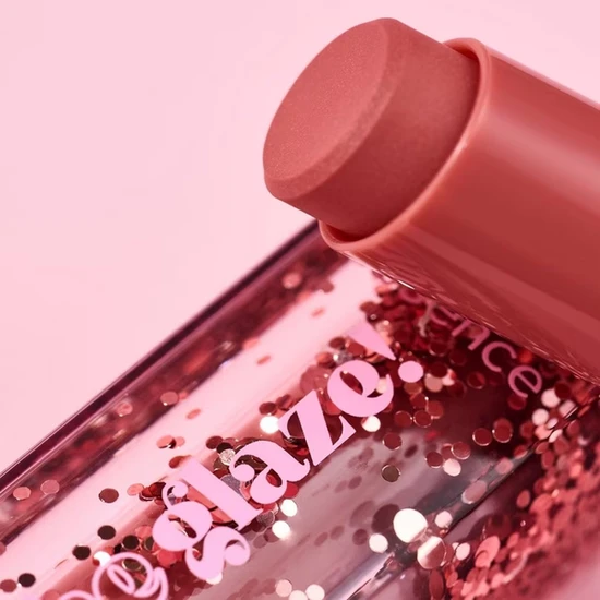 essence Get The Glaze! Lip Glaze Stick 01 Brown Sugar Glaze