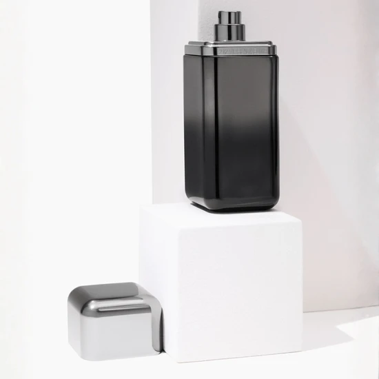 Carolina Herrera 212 VIP Black Elixir Eau De Parfum 100ml