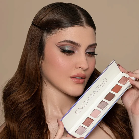Sigma Beauty Enchanted Eyeshadow Palette 7 Shades