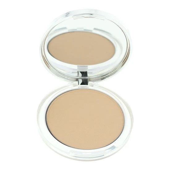 Clinique Stay-Matte Sheer Pressed Powder Honey Wheat