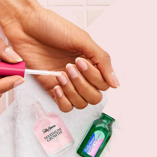 Sally Hansen Maximum Growth Nail Treatment
