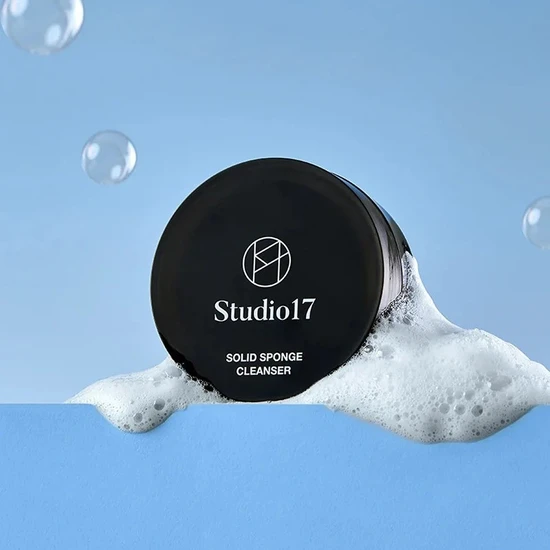 STUDIO17 Brush & Puff Cleanser