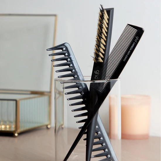 ghd The Comb Out Detangling Hair Comb