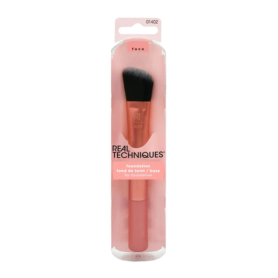 Real Techniques Foundation Brush Angled