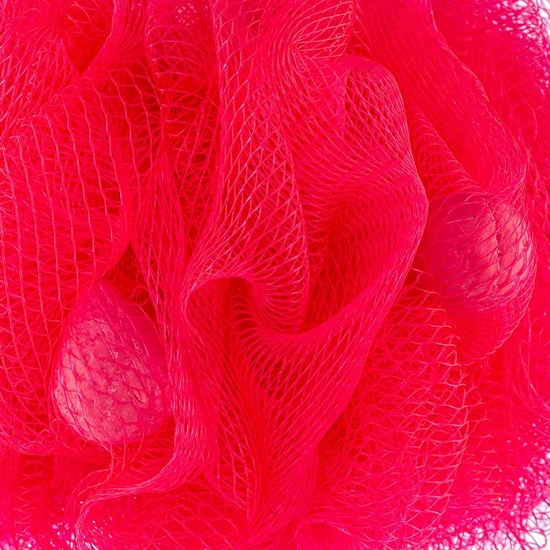 Balmy Naturel Bath Pouffe With Strawberry Soap Pieces