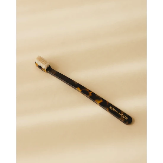 Laro Oral Care Koh-i-Noor Coccola Toothbrush Classic Tortoiseshell