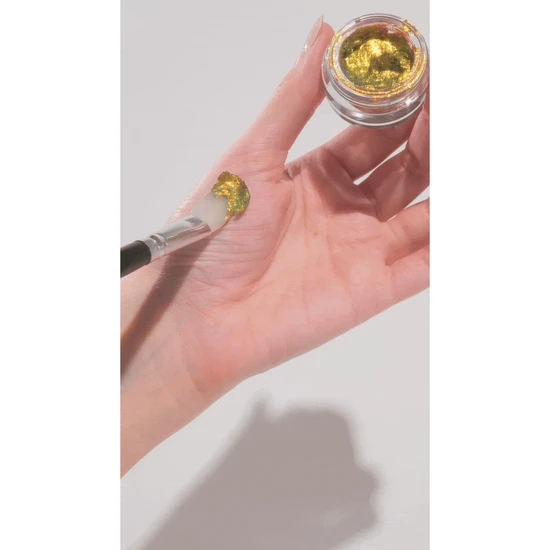Glisten Cosmetics Gold Rush Chroma Flakes