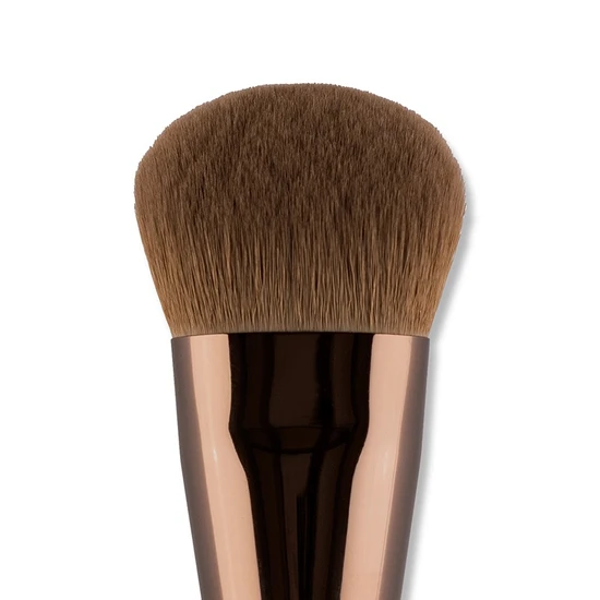 delilah Vegan & Sustainable Complexion Brush
