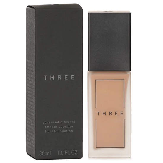 THREE Advanced Ethereal Smooth Operator Fluid Foundation SPF 40 205