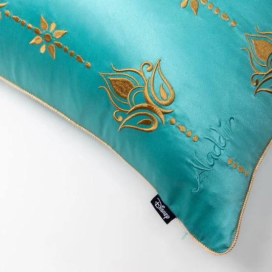 Drowsy Jasmine Cushion Cover