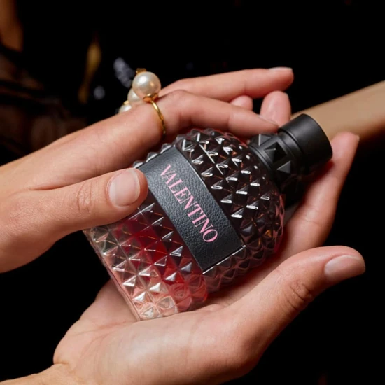 Valentino Uomo Born In Roma Intense Eau De Parfum 50ml