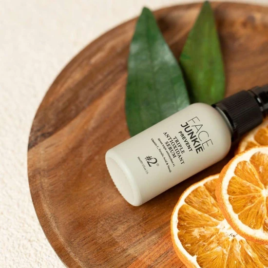 Face Junkie #2 Triple Antioxidant Serum 30ml