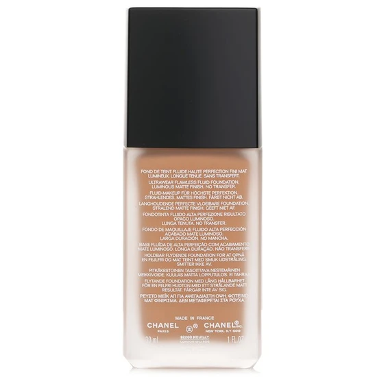 CHANEL Ultra Le Teint Flawless Finish Foundation B50