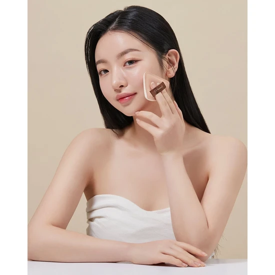 STUDIO17 Pang Pang Triangle Puff 1pc