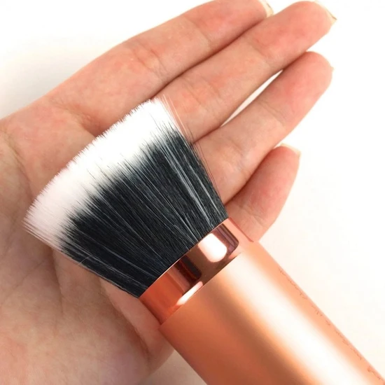 Real Techniques Retractable Bronzer Brush