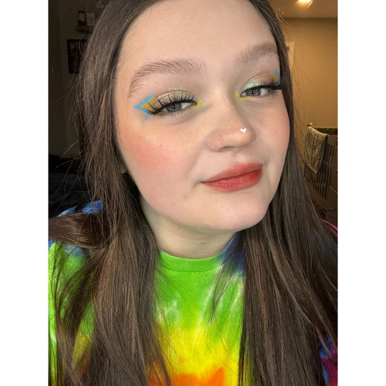 Glisten Cosmetics Lins X Blend Bunny Cosmetics Lashes