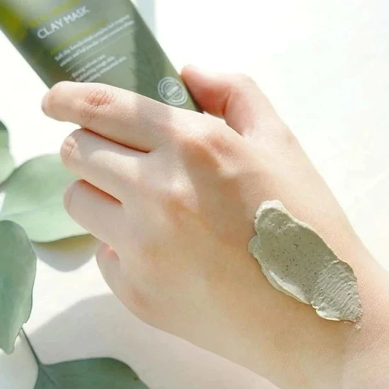 Isntree Mugwort Calming Clay Mask