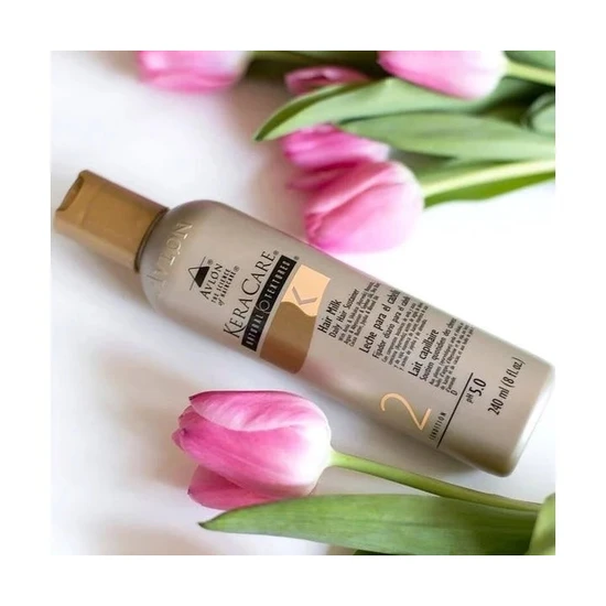 KeraCare Natural Textures Hair Milk Daily Hair Sustainer 240ml