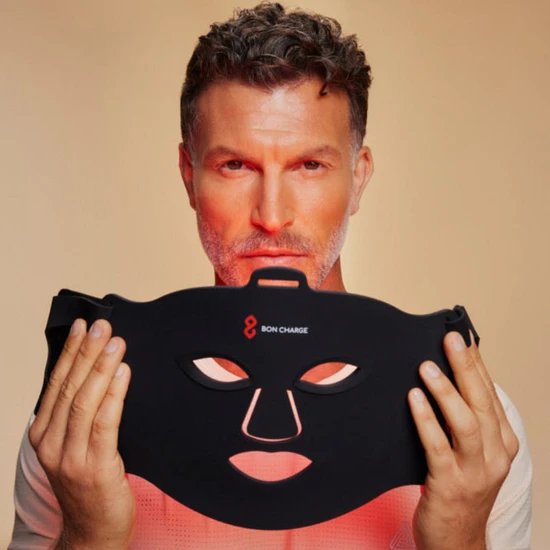 BON CHARGE Red Light Face Mask