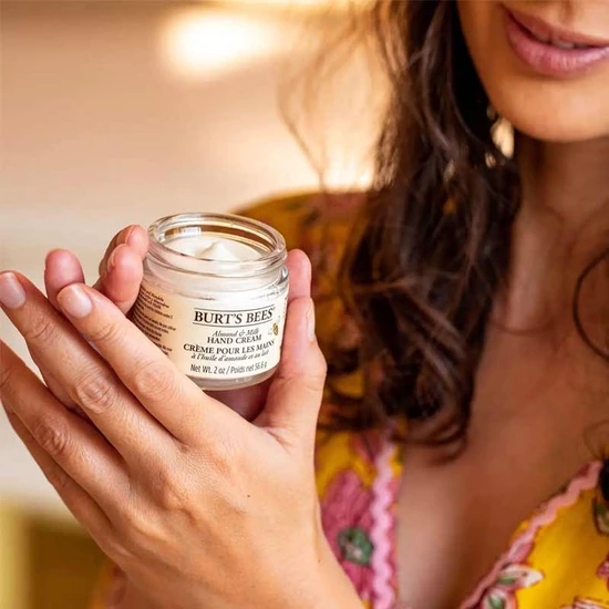 Burt's Bees Almond & Milk Hand Cream