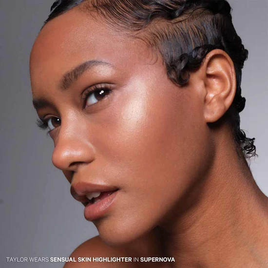 Kevyn Aucoin The Sensual Skin Highlighter Supernova